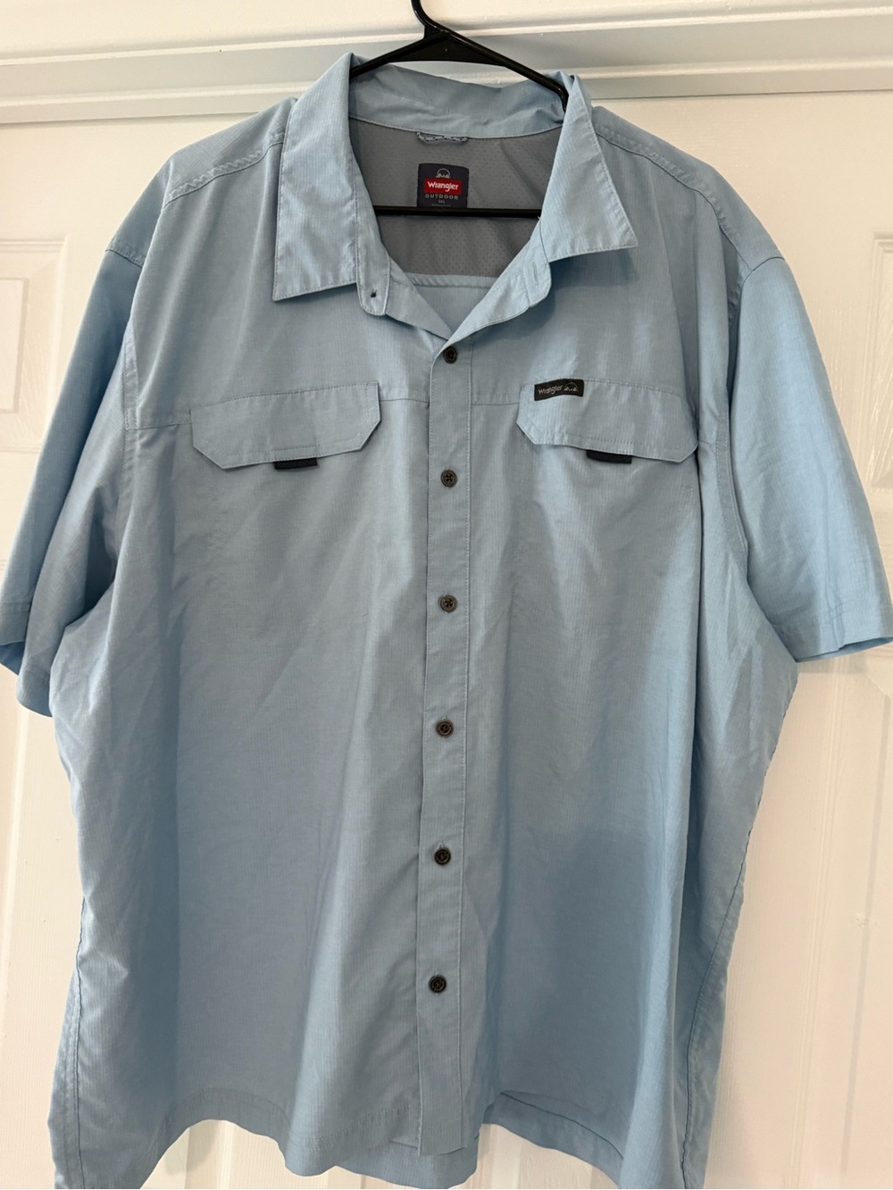 Wrangler Light Blue Short Sleeve Button-Front Camp Shirt